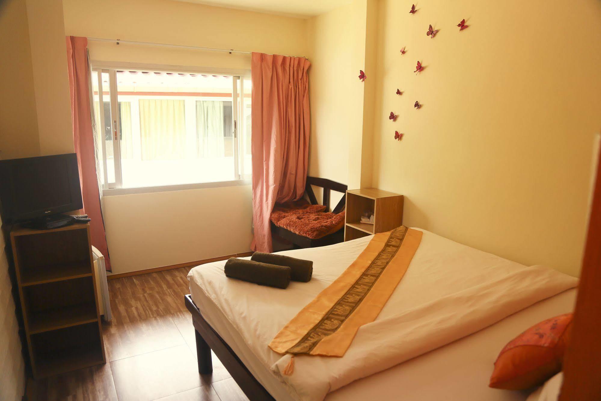Boondaree Home Resort หาดกะตะ ภายนอก รูปภาพ