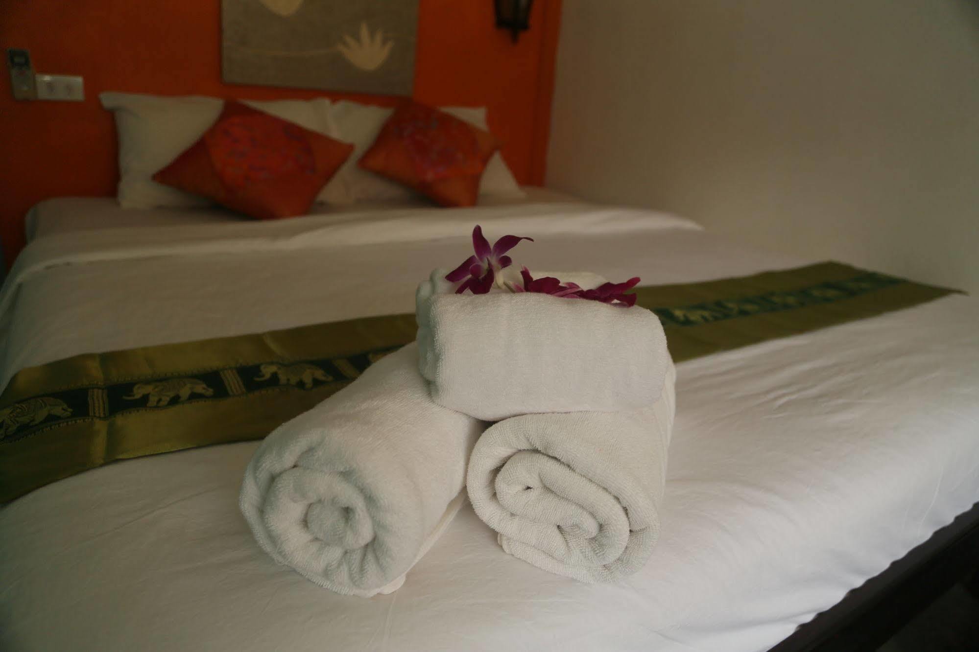 Boondaree Home Resort หาดกะตะ ภายนอก รูปภาพ