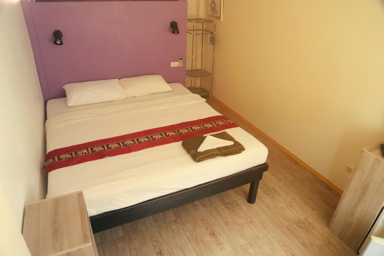 Boondaree Home Resort หาดกะตะ ภายนอก รูปภาพ